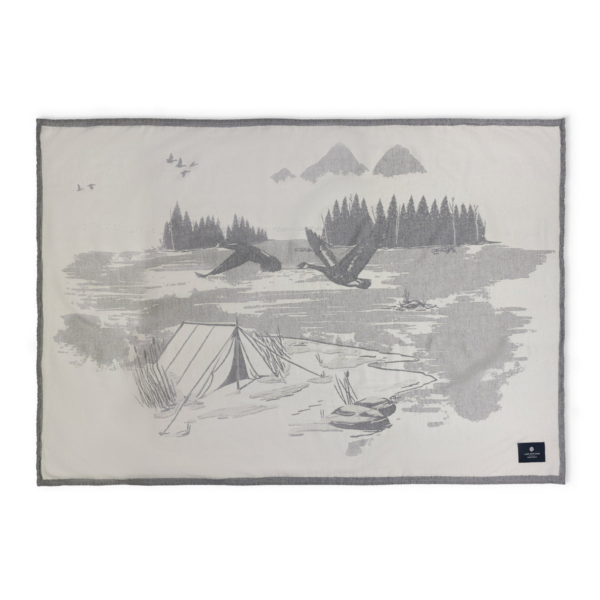 Pristine Jacquard Throw Blanket