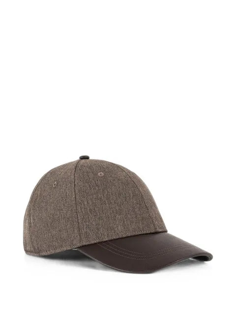 Manière De Voir Ellis baseball cap in Taupe with leather brim