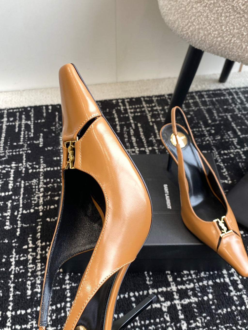 Saint Laurent Square-Toe YSL Buckle Pumps – 25SS