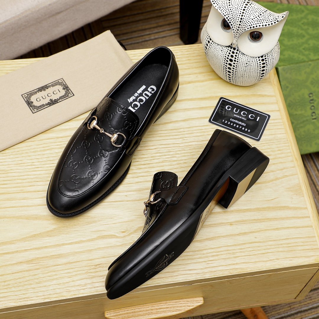 Gucci Black Horsebit Loafers - Leather Lining
