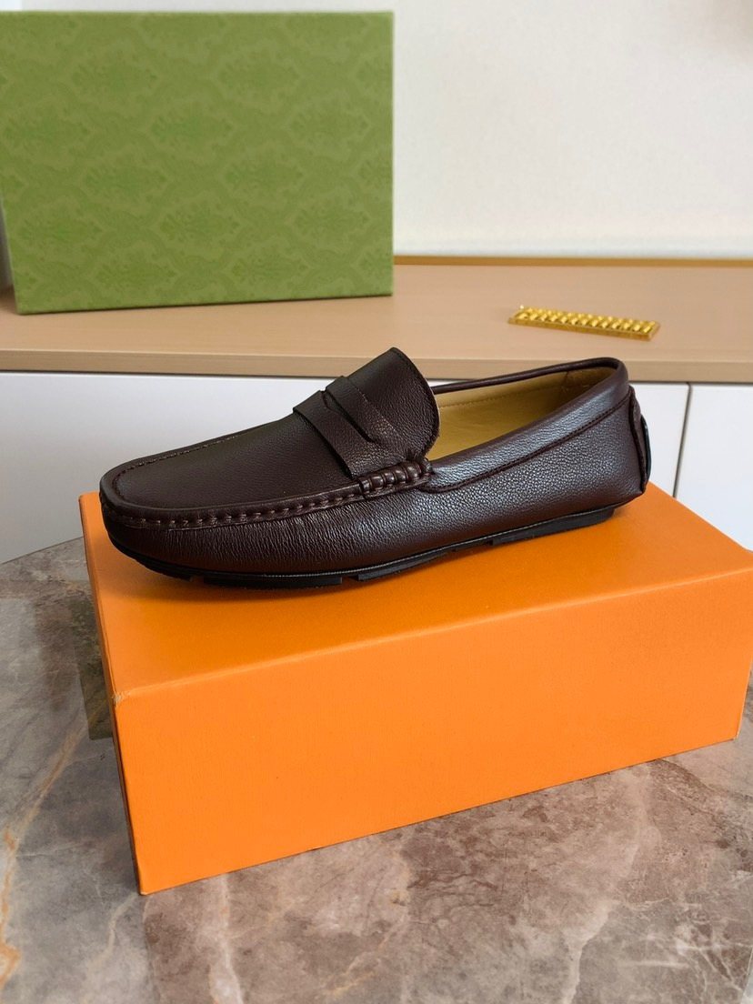 Men's Brown Moc-Toe Slip-On Loafers