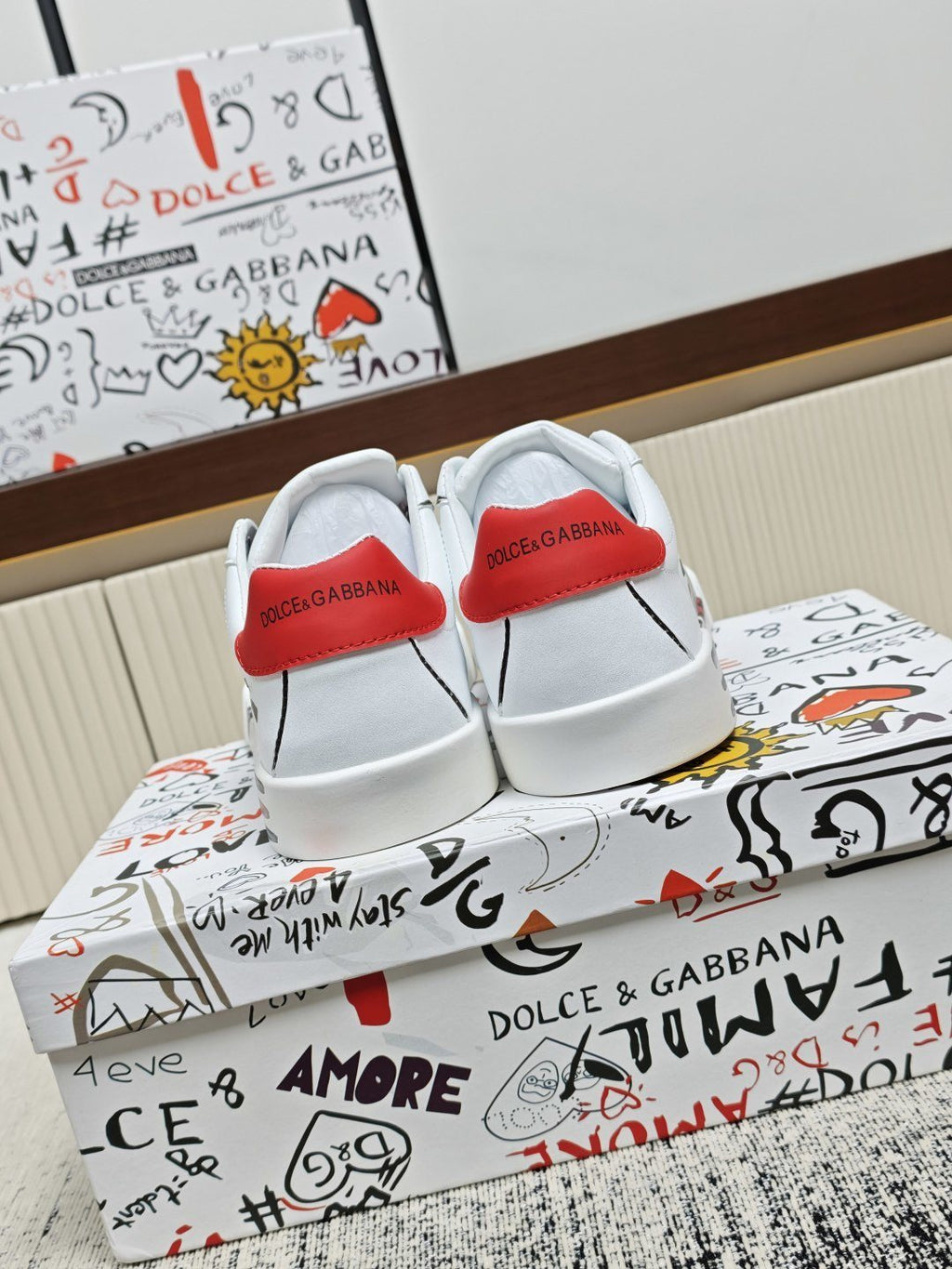 Dolce & Gabbana Graphic Low-Top Sneakers