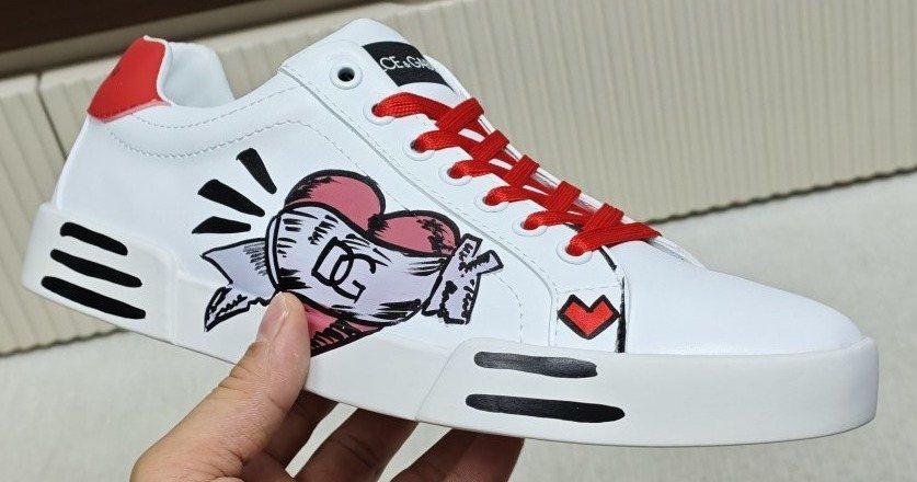 Dolce & Gabbana Graphic Low-Top Sneakers
